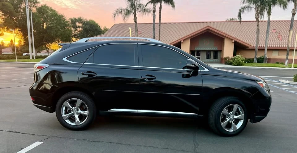2010 Lexus RX 3rd Gen - Image 3 of 16