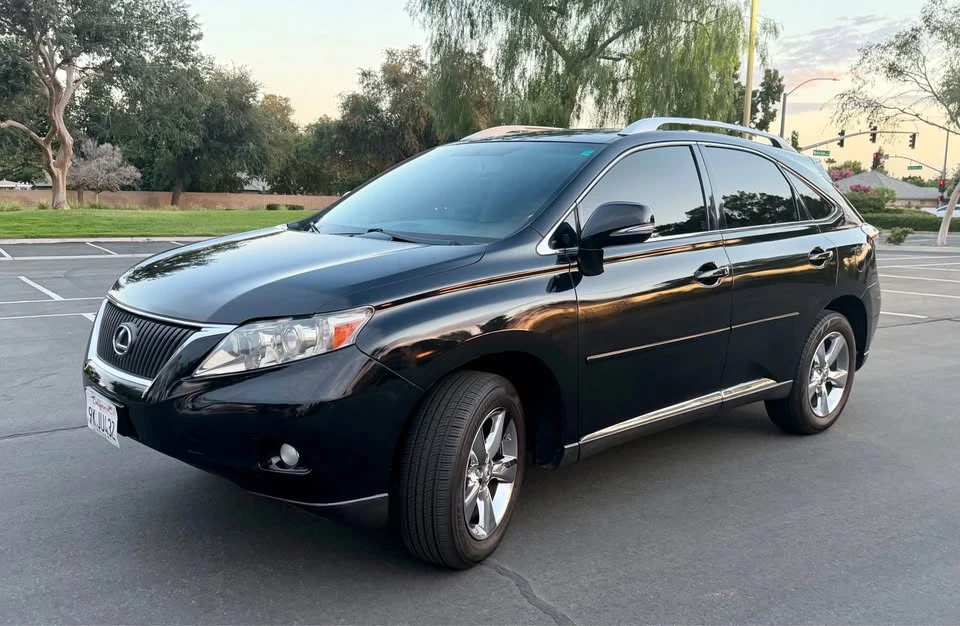 2010 Lexus RX 3rd Gen - Image 7 of 16
