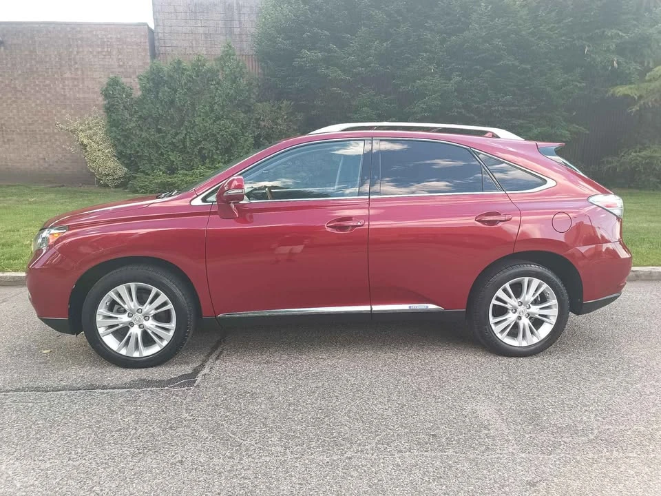 2010 Lexus RX 3rd Gen - Image 5 of 20