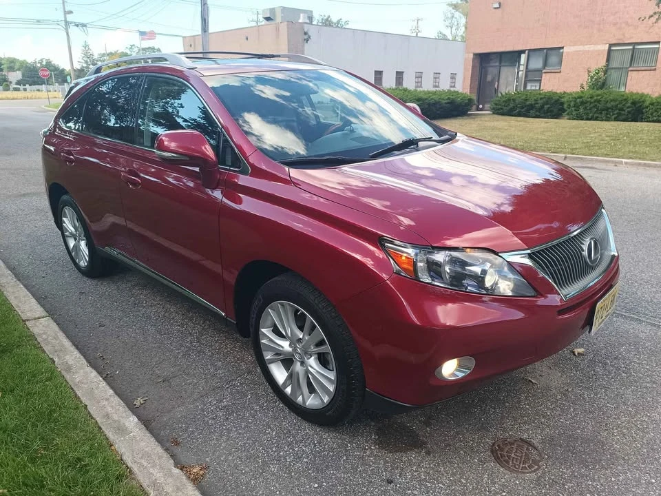 2010 Lexus RX 3rd Gen - Image 3 of 20