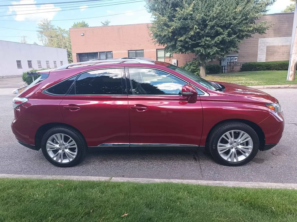 2010 Lexus RX 3rd Gen - Image 4 of 20