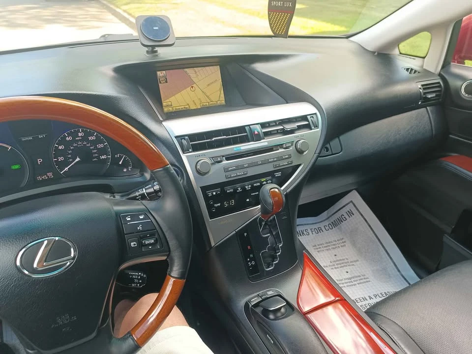 2010 Lexus RX 3rd Gen - Image 19 of 20