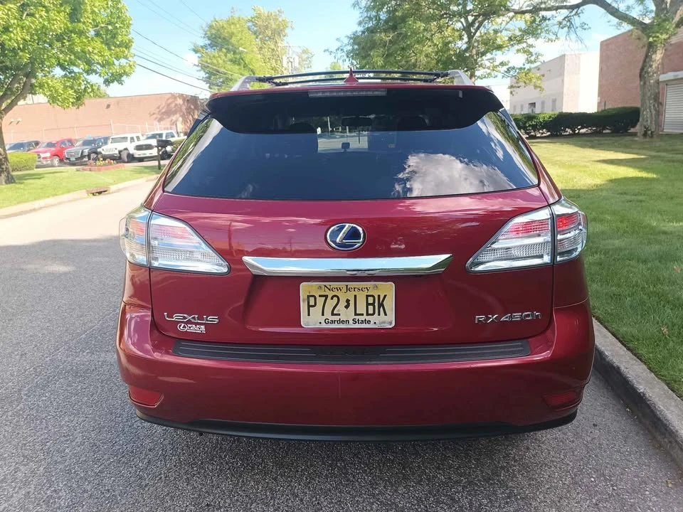 2010 Lexus RX 3rd Gen - Image 6 of 20