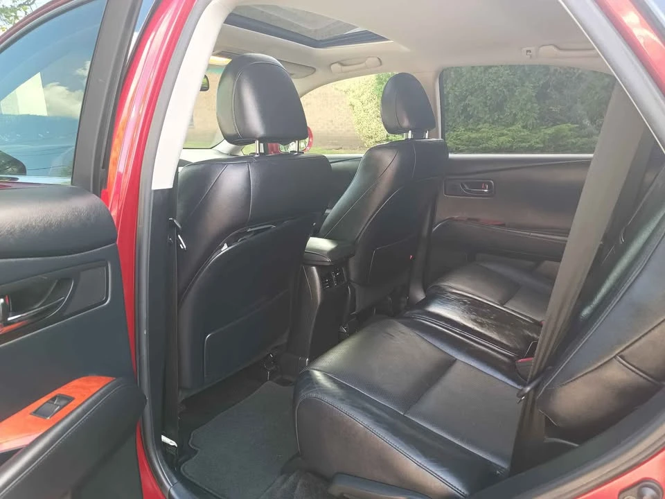 2010 Lexus RX 3rd Gen - Image 10 of 20