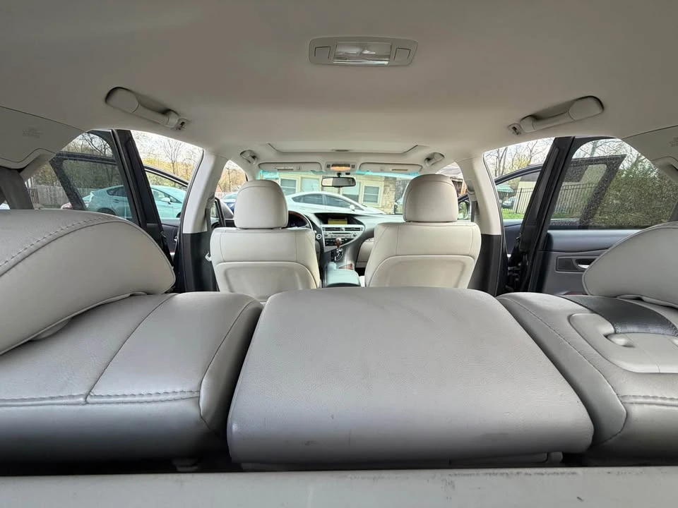 2010 Lexus RX 3rd Gen - Image 16 of 16