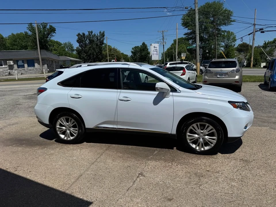 2010 Lexus RX 3rd Gen - Image 5 of 20