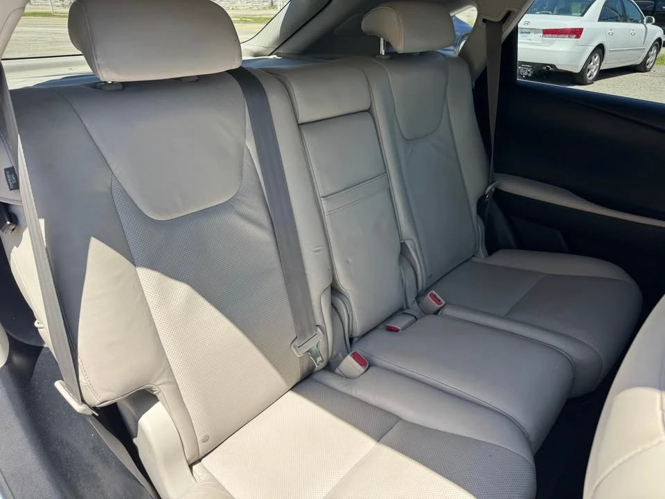 2010 Lexus RX 3rd Gen - Image 14 of 20