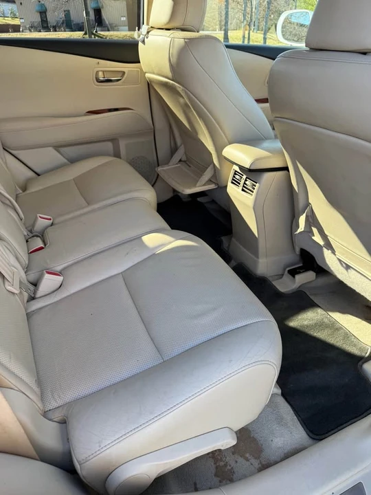 2010 Lexus RX 3rd Gen - Image 4 of 9