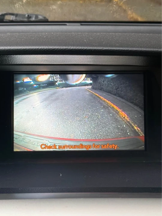 2010 Lexus RX 3rd Gen - Image 7 of 8