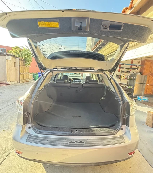 2010 Lexus RX 3rd Gen - Image 10 of 20
