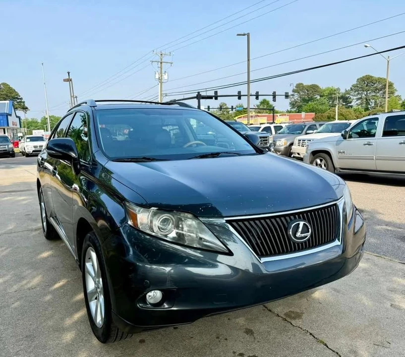 2010 Lexus RX 3rd Gen - Image 16 of 20