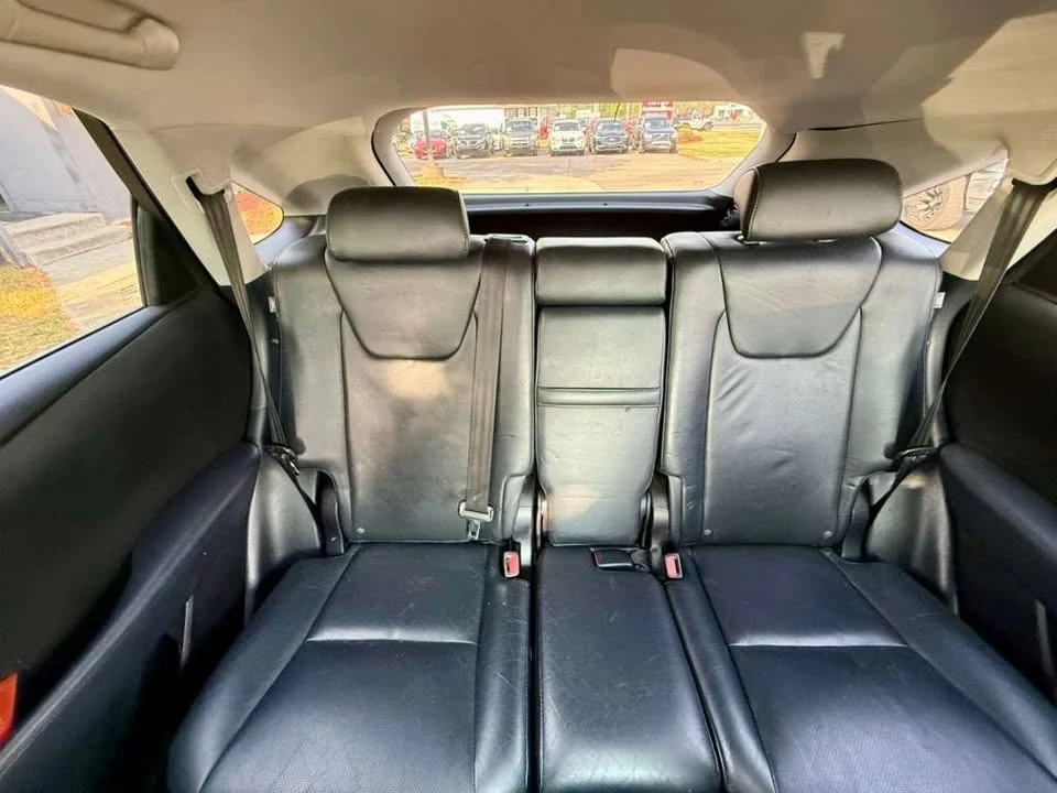 2010 Lexus RX 3rd Gen - Image 14 of 20
