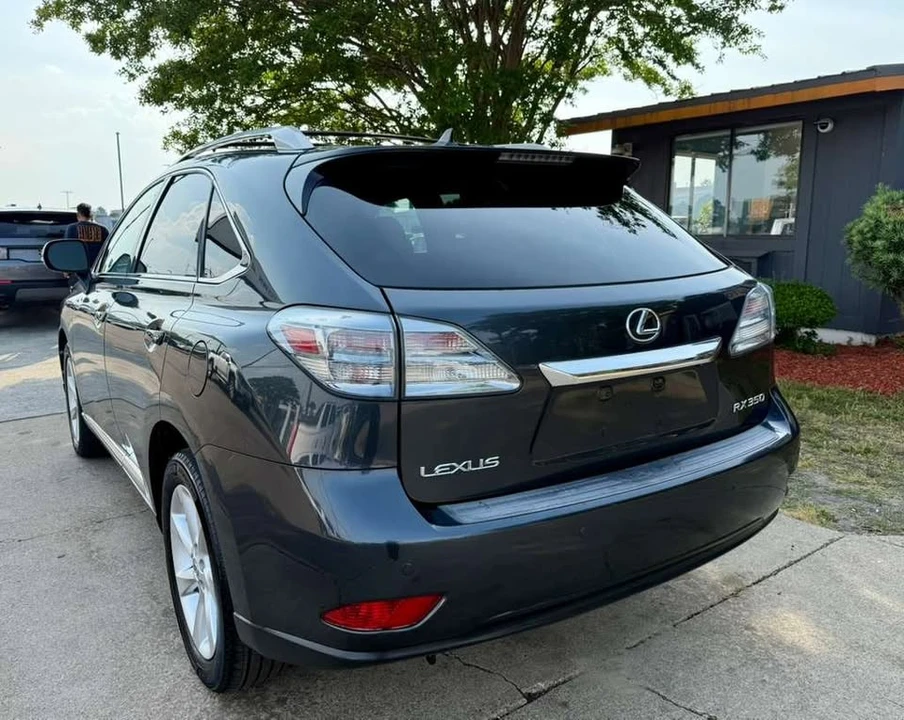 2010 Lexus RX 3rd Gen - Image 8 of 20