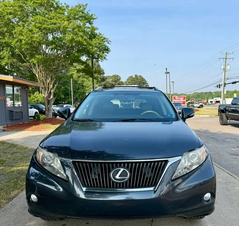 2010 Lexus RX 3rd Gen - Image 4 of 20