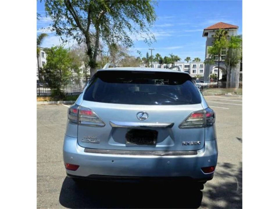 2010 Lexus RX 3rd Gen - Image 5 of 21