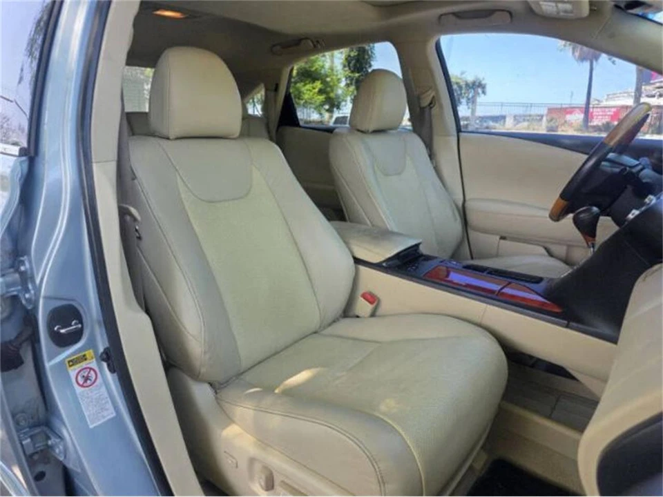 2010 Lexus RX 3rd Gen - Image 14 of 21