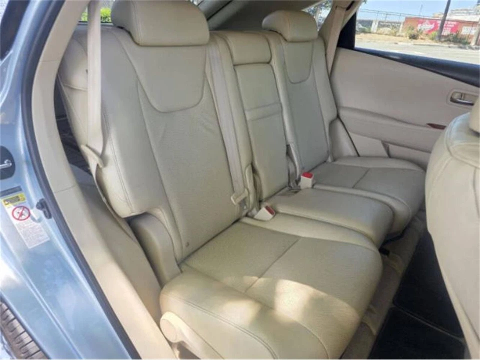 2010 Lexus RX 3rd Gen - Image 15 of 21