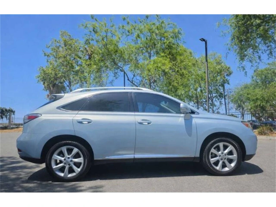 2010 Lexus RX 3rd Gen - Image 20 of 21