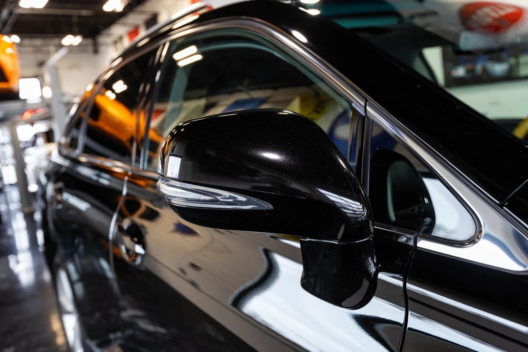 2010 Lexus RX 3rd Gen - Image 16 of 21
