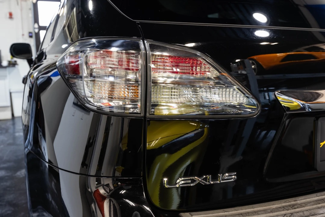 2010 Lexus RX 3rd Gen - Image 11 of 21