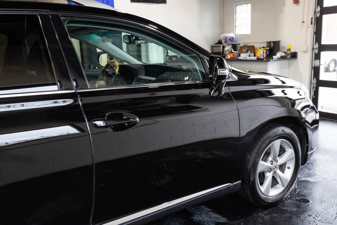 2010 Lexus RX 3rd Gen - Image 15 of 21