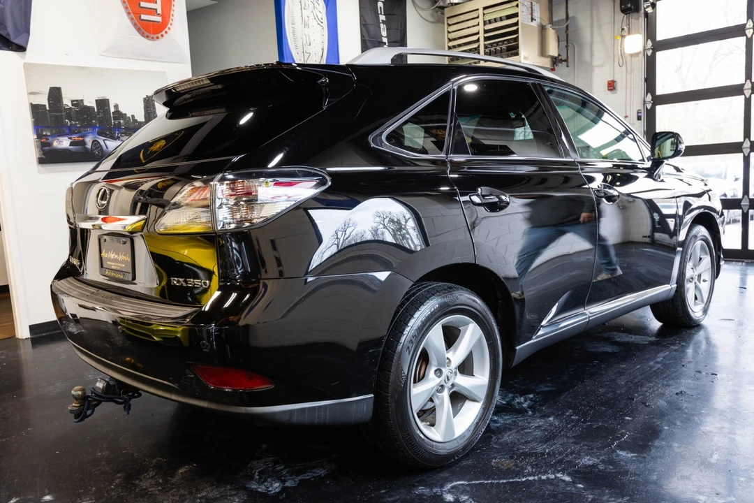 2010 Lexus RX 3rd Gen - Image 12 of 21