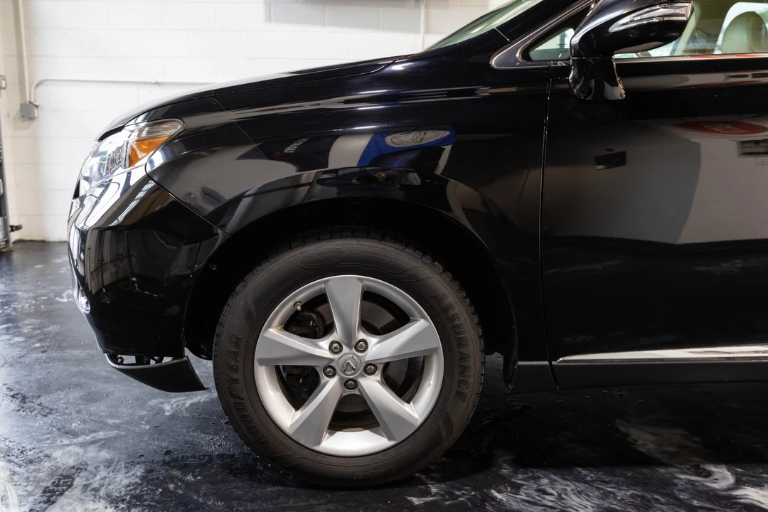 2010 Lexus RX 3rd Gen - Image 4 of 31
