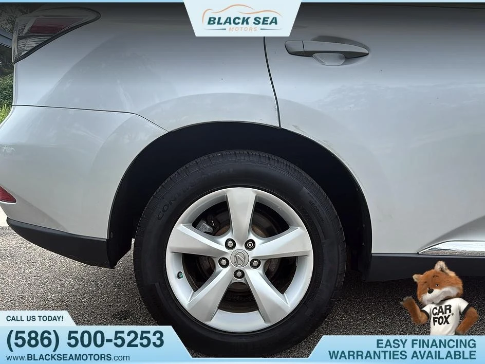 2010 Lexus RX 3rd Gen - Image 13 of 24