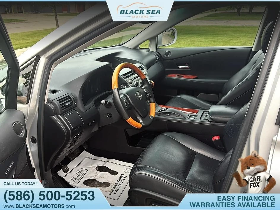 2010 Lexus RX 3rd Gen - Image 16 of 24