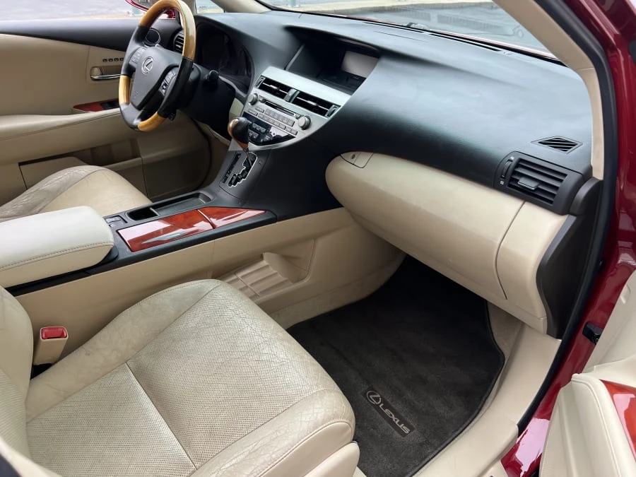 2010 Lexus RX 3rd Gen - Image 5 of 9