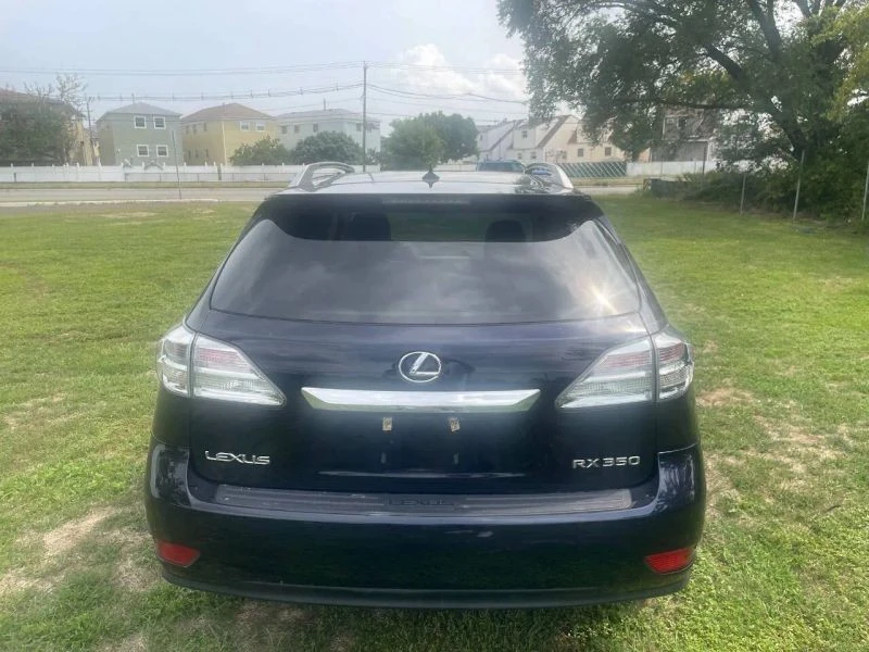 2010 Lexus RX 3rd Gen - Image 9 of 12