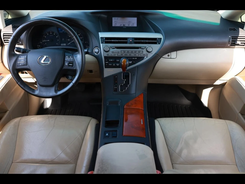 2010 Lexus RX 3rd Gen - Image 2 of 31