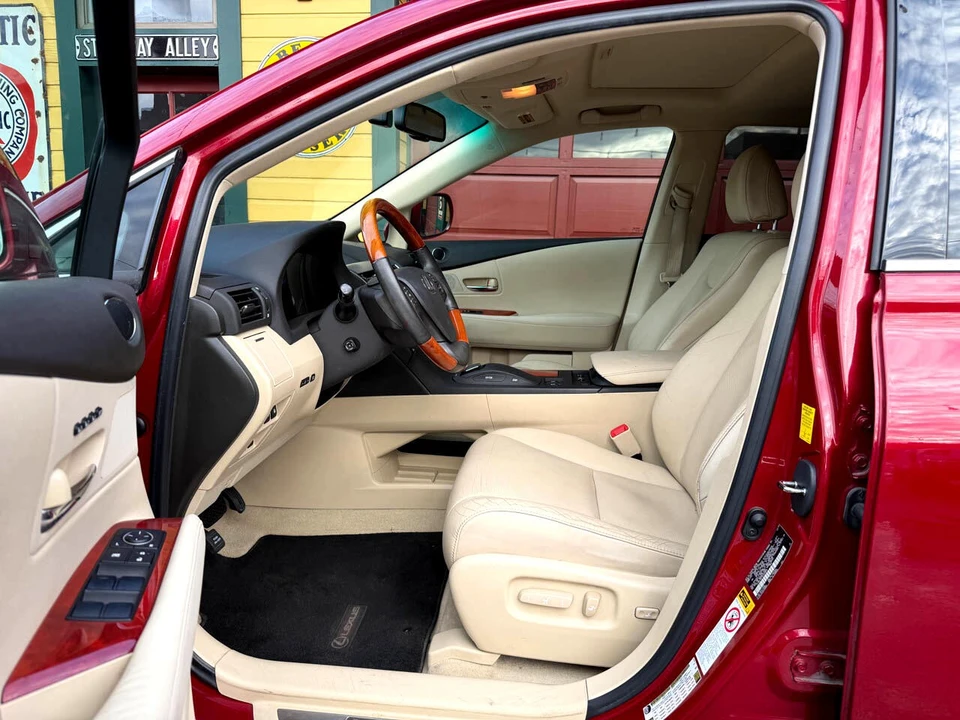2010 Lexus RX 3rd Gen - Image 12 of 12