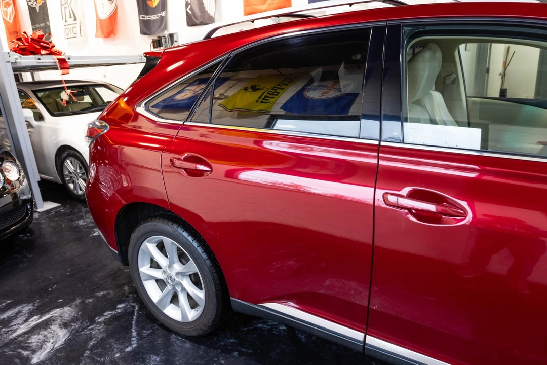 2010 Lexus RX 3rd Gen - Image 11 of 21