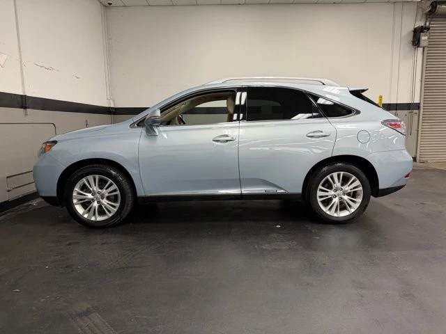 2010 Lexus RX 3rd Gen - Image 9 of 12
