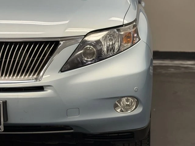 2010 Lexus RX 3rd Gen - Image 8 of 12
