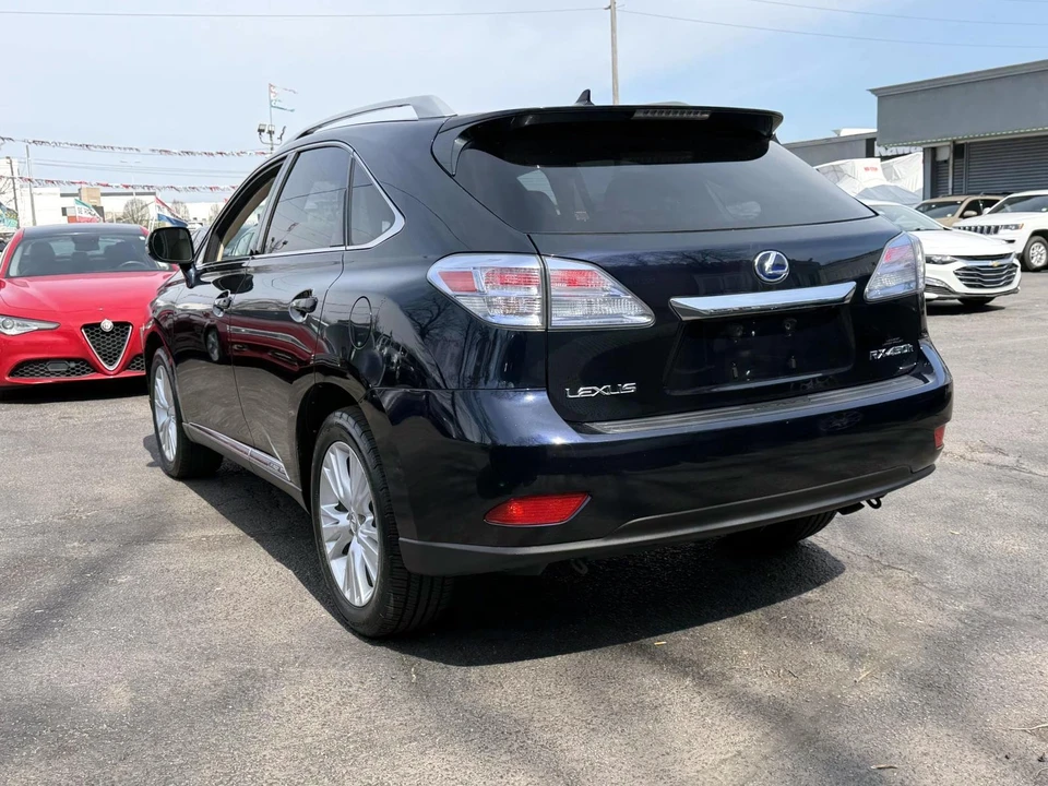 2010 Lexus RX 3rd Gen - Image 4 of 21