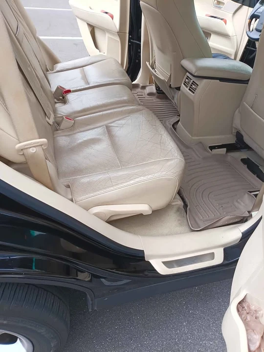 2010 Lexus RX 3rd Gen - Image 7 of 10