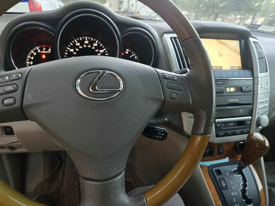 2010 Lexus RX 3rd Gen - Image 3 of 3