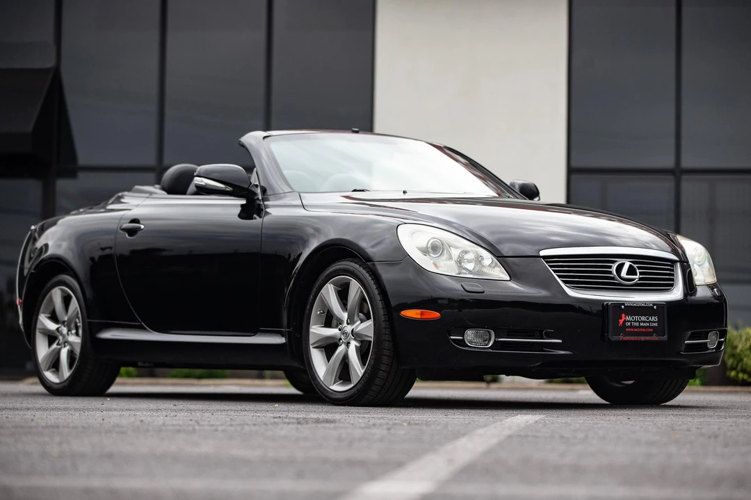 2010 Lexus SC430 - Image 25 of 31