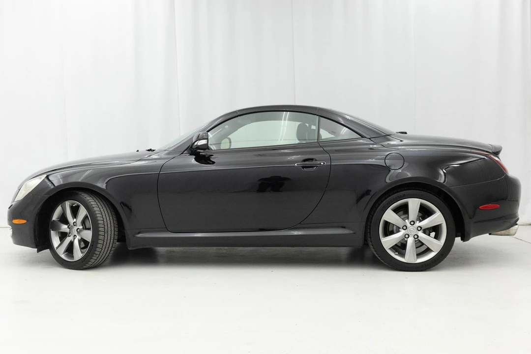 2010 Lexus SC430 - Image 31 of 31