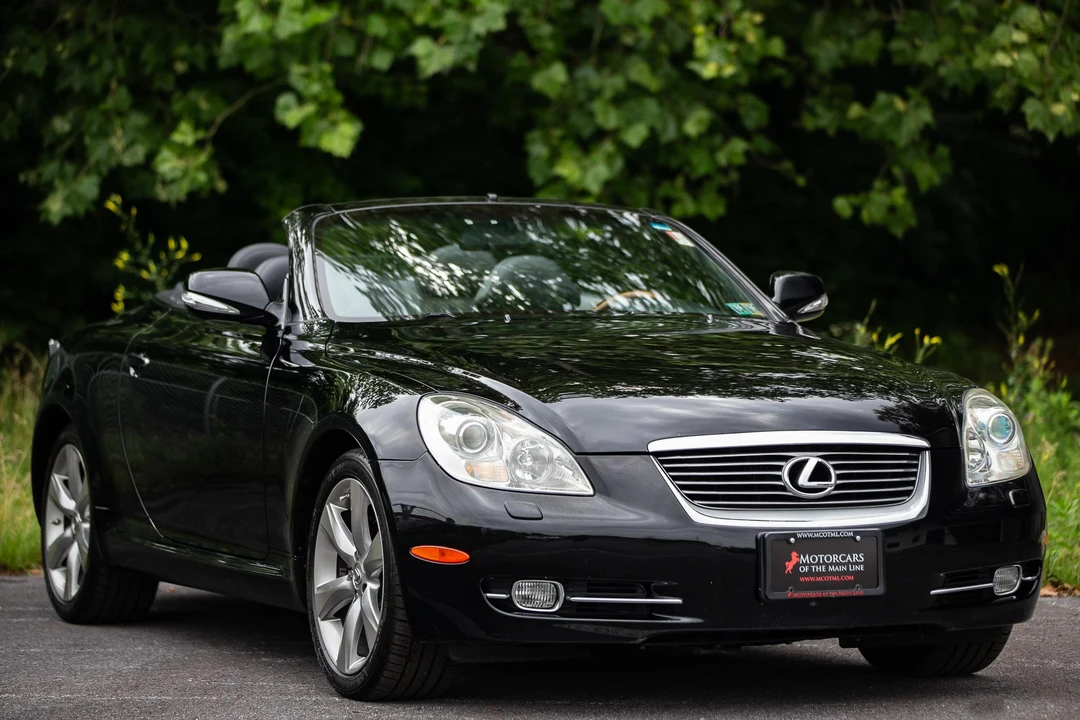 2010 Lexus SC430 - Image 26 of 31