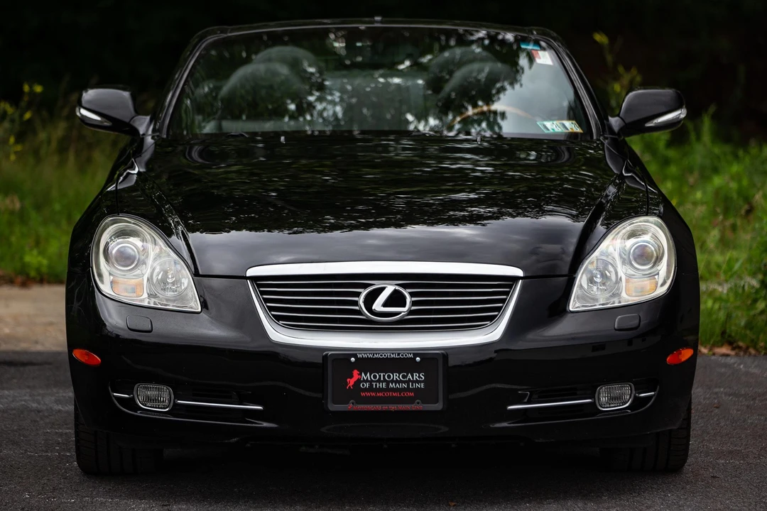2010 Lexus SC430 - Image 18 of 31