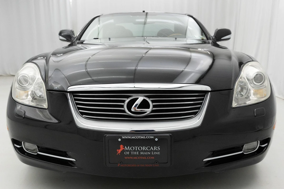 2010 Lexus SC430 - Image 28 of 31