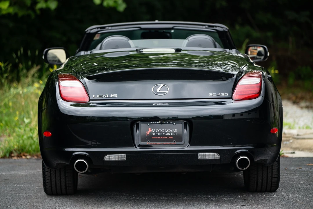 2010 Lexus SC430 - Image 5 of 31
