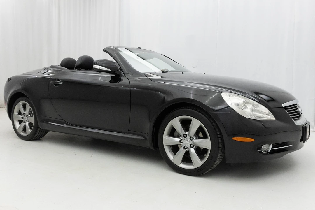 2010 Lexus SC430 - Image 16 of 31
