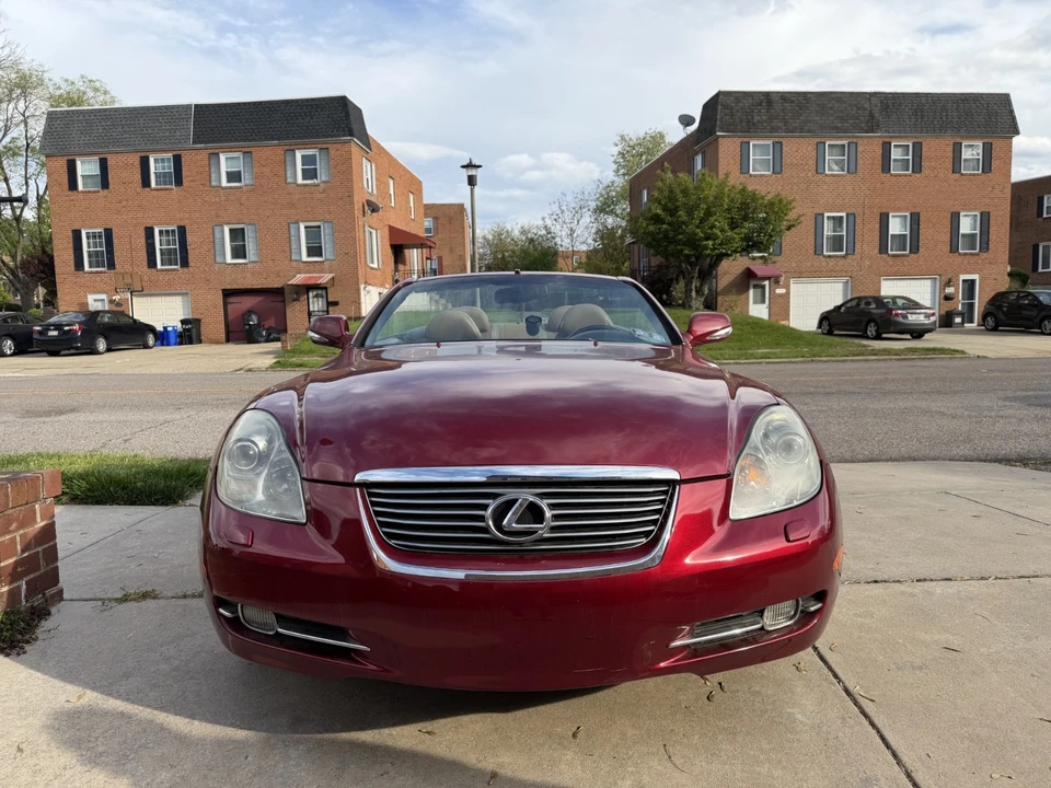 2010 Lexus SC430 - Image 3 of 15