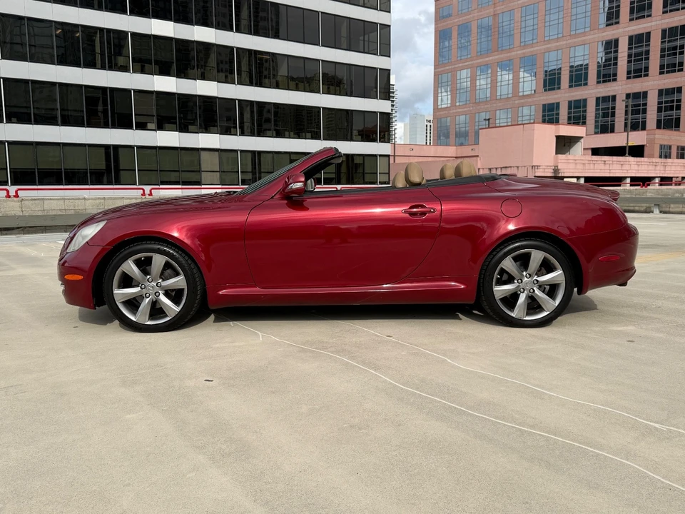 2010 Lexus SC430 - Image 2 of 21