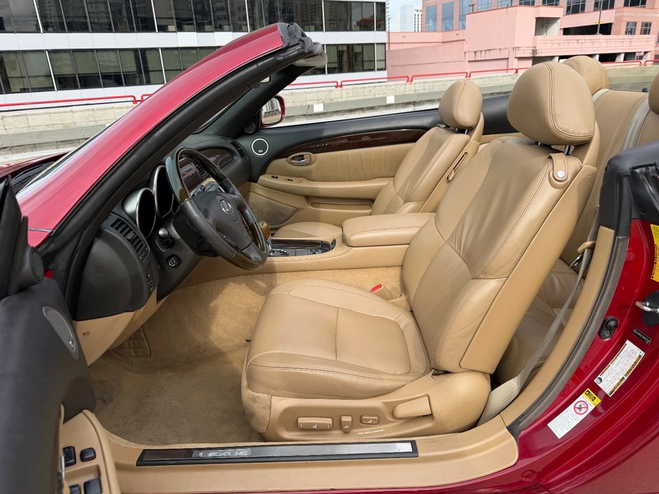 2010 Lexus SC430 - Image 8 of 21