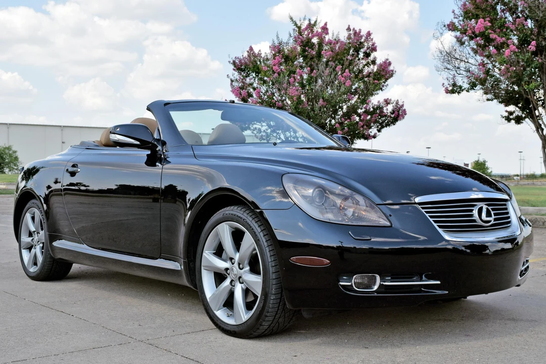 2010 Lexus SC430 - Image 6 of 6